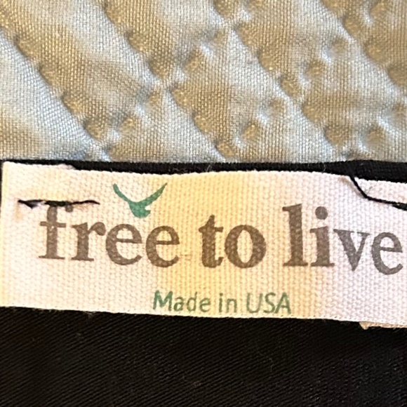 🌼4 for $20!🌼FREE TO LIVE Women’s Open Black Cardigan, NEVER WORN, Size Small - Picture 5 of 6